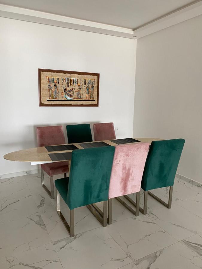 Lovely 4-Bedroom Condo With Pool 拉巴特 外观 照片